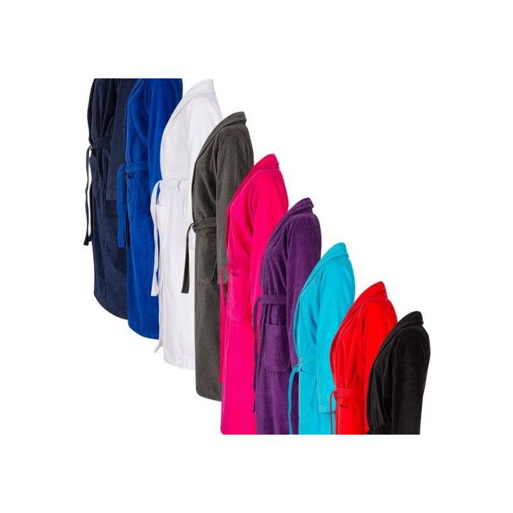 Ein Regenbogen aus Bademänteln