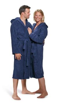 Blauer Bademantel mit Kapuze