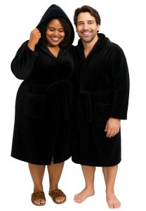 Große Größen - Schwarzer Fleece Bademantel mit Kapuze